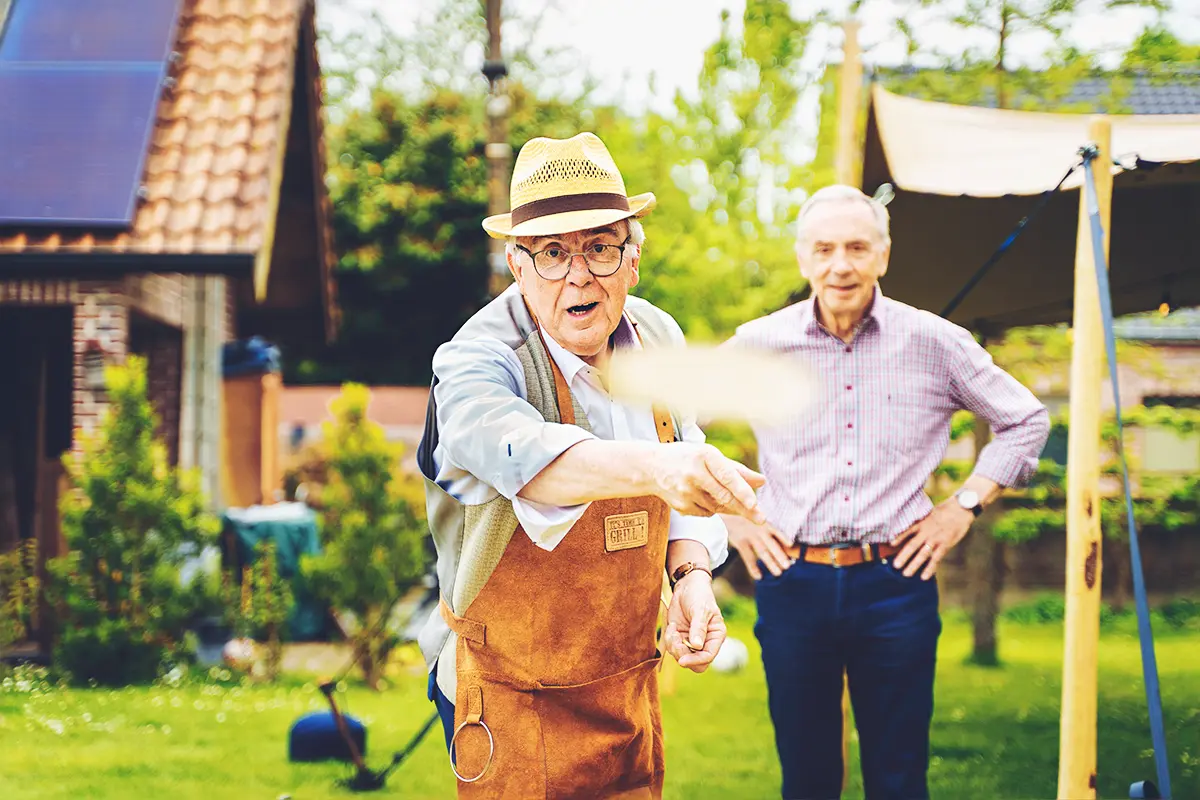 Digital Family Bonds, Modern Grandparenting, Community Integration, Age-Diverse Communities, Outdoor Activities